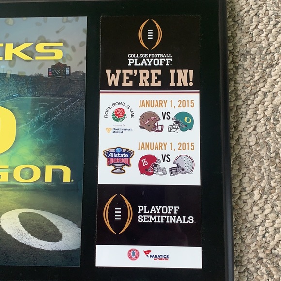 Oregon Ducks Football Plaque - Picture 2 of 3